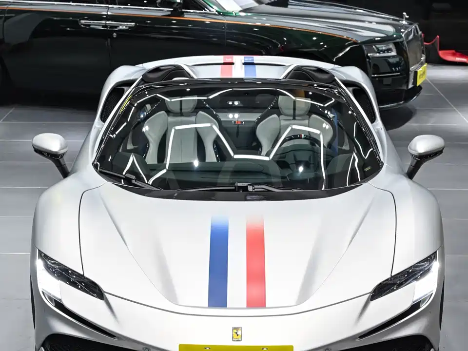 Ferrari SF90