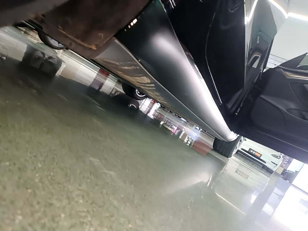 Tesla Model 3, 2023 21