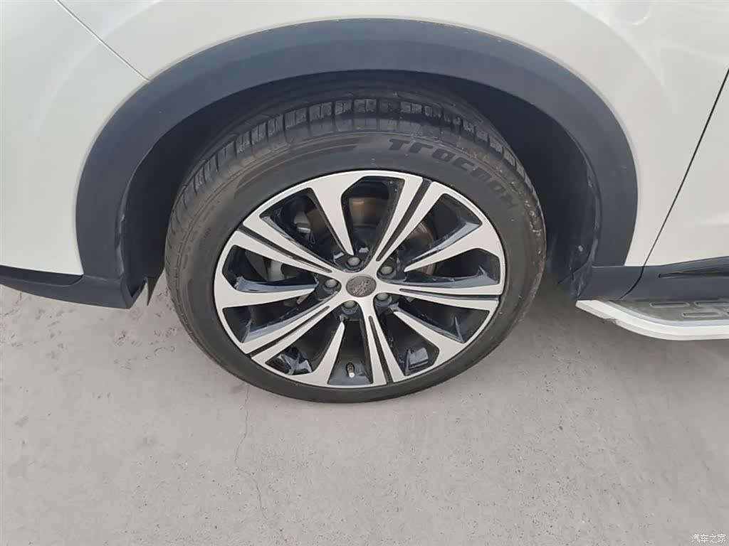 Roewe RX5, 2021 23