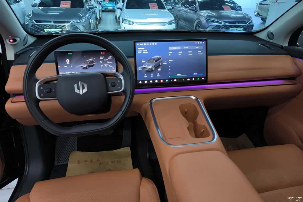 Leapmotor C16, 2025 12