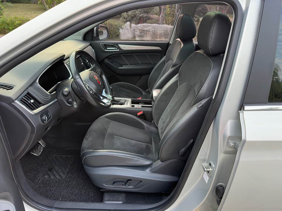 Roewe RX5 New energy