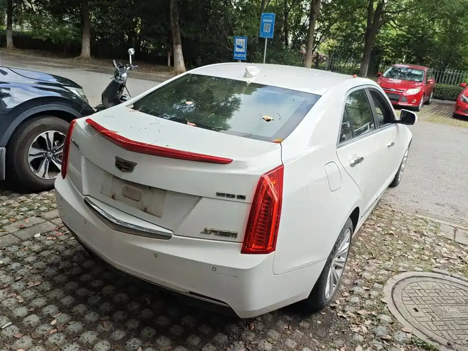 Cadillac ATS-L