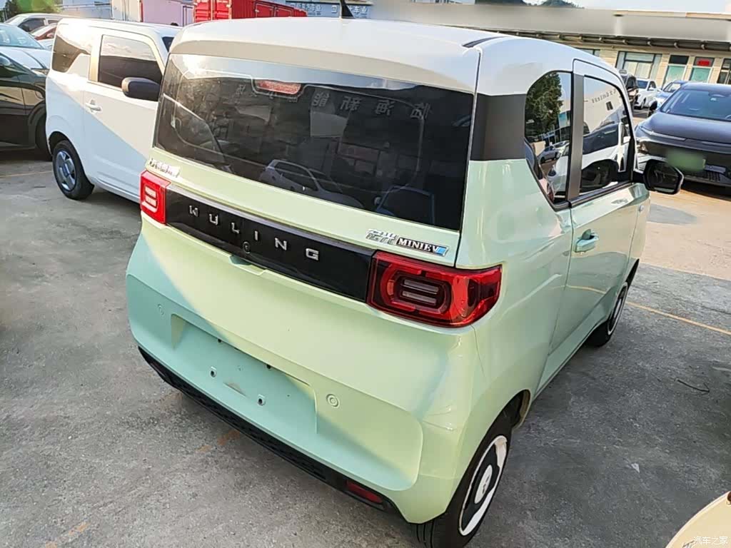 Wuling MINIEV, 2023 7