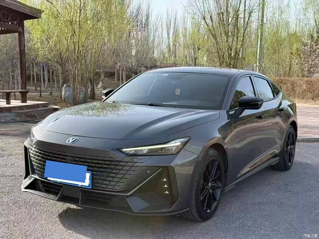 Changan UNI-V, 2023 1