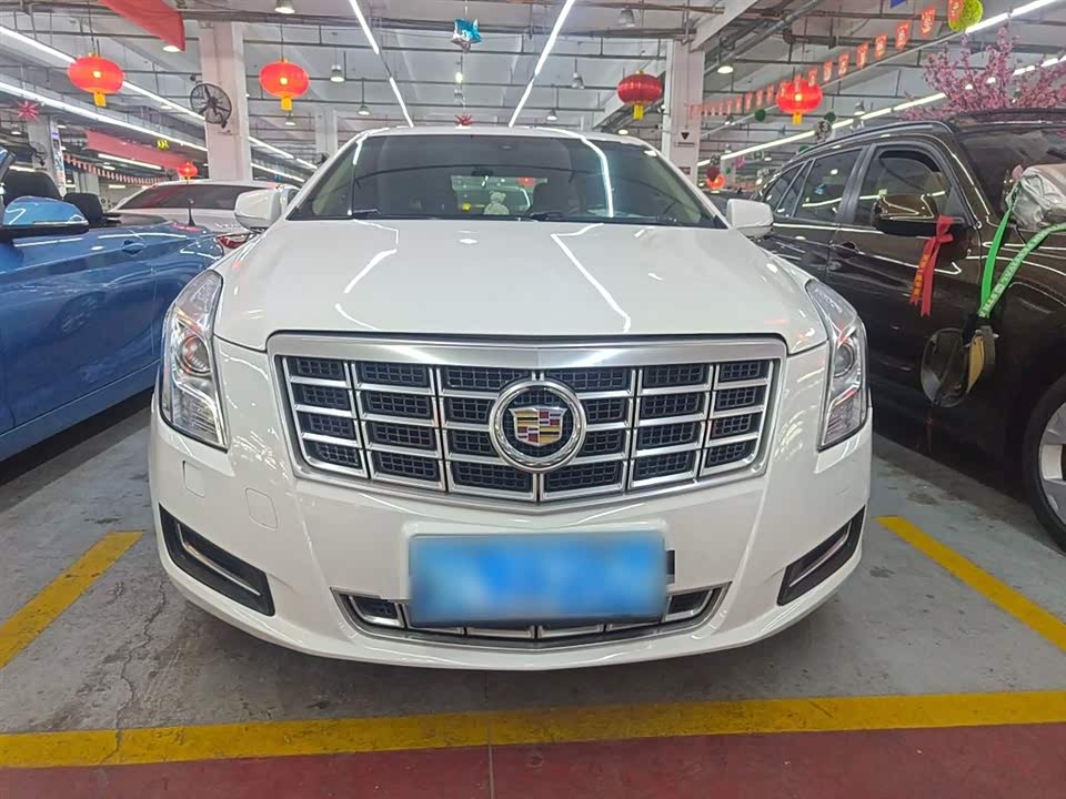 Cadillac XTS