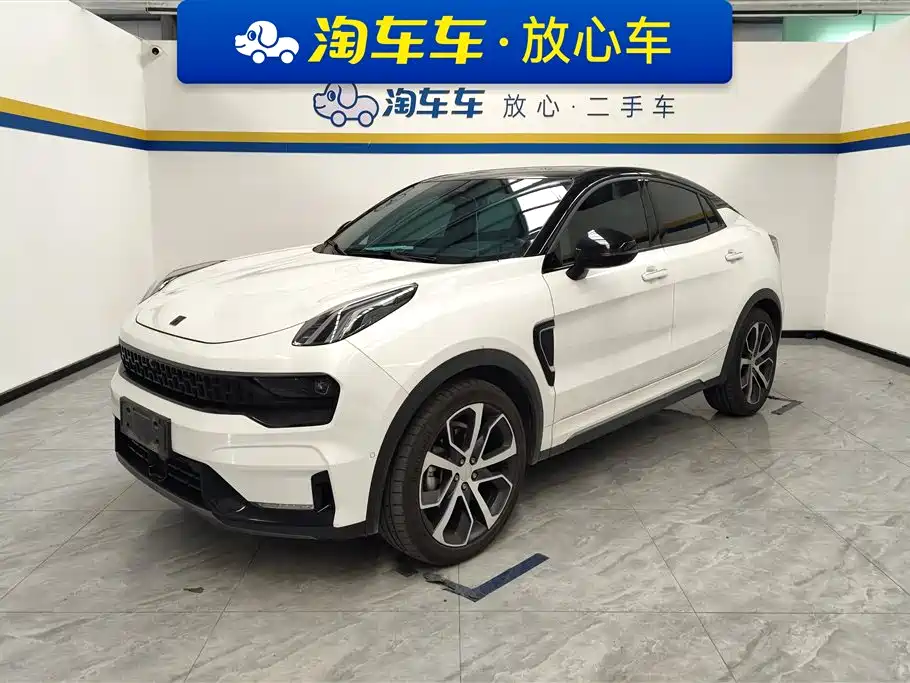 Lynk & Co 05