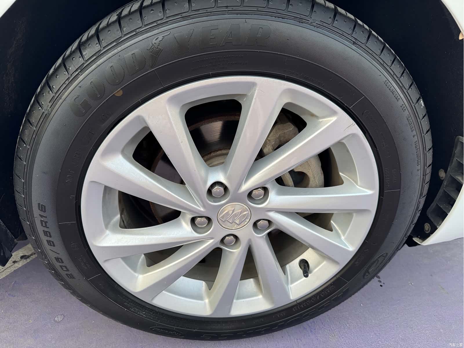 Buick Verano, 2018 14
