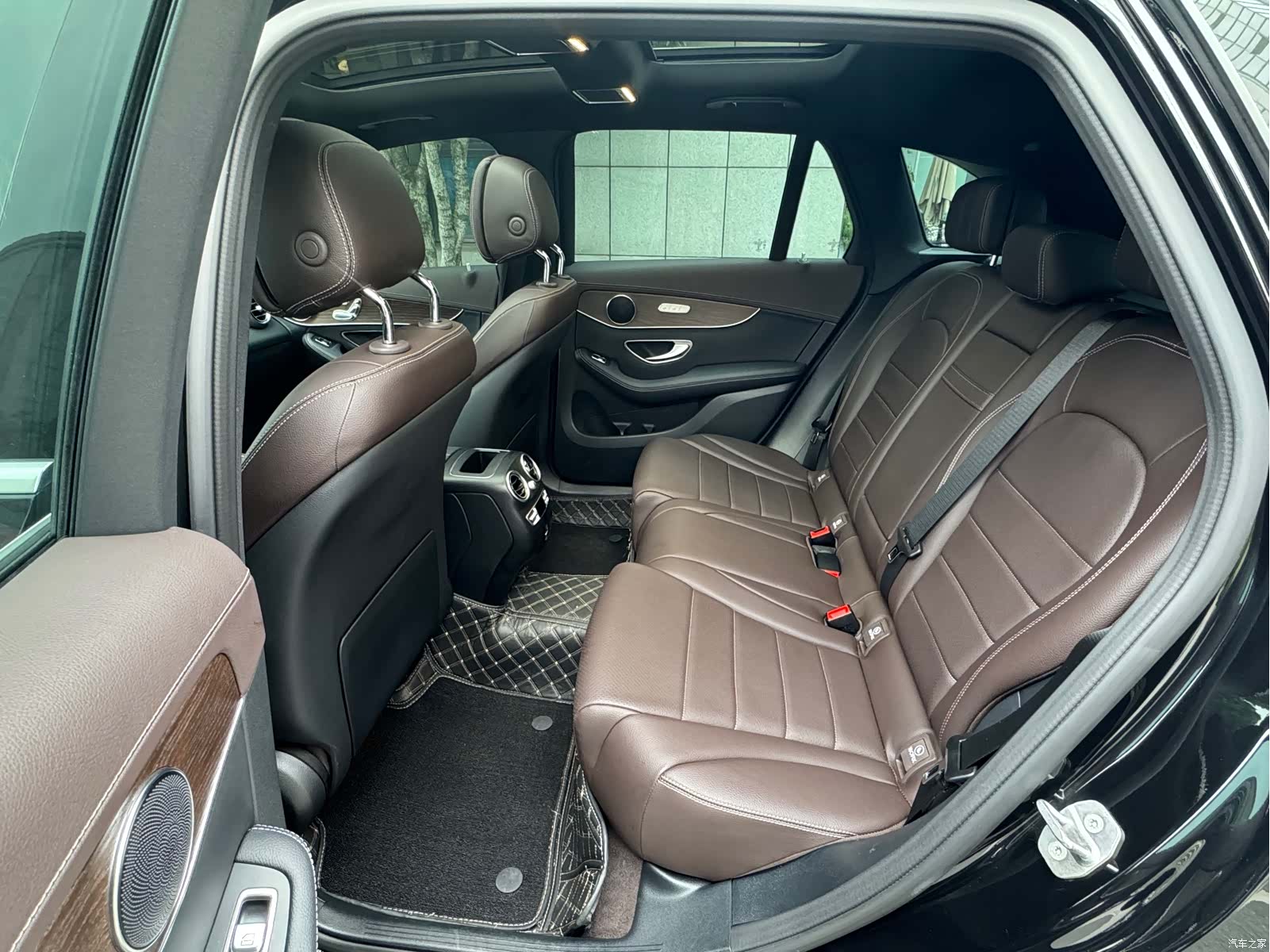Mercedes-Benz GLC, 2023 15