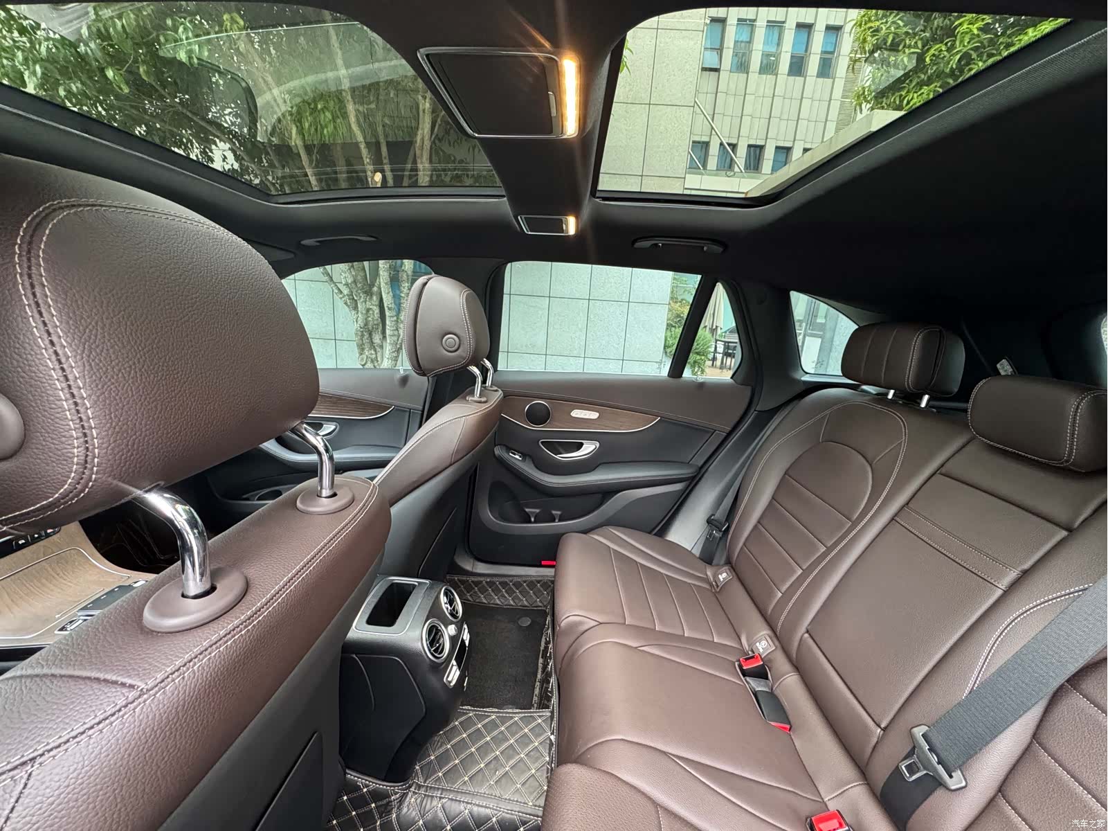 Mercedes-Benz GLC, 2023 16