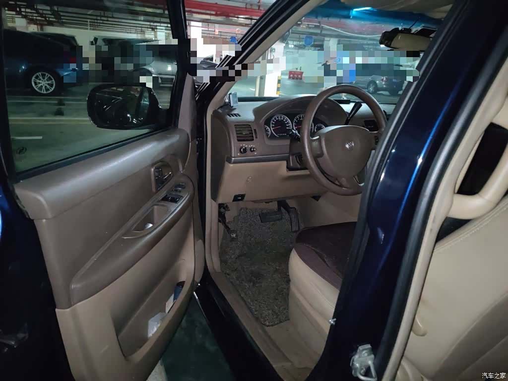 Buick GL8, 2015 14