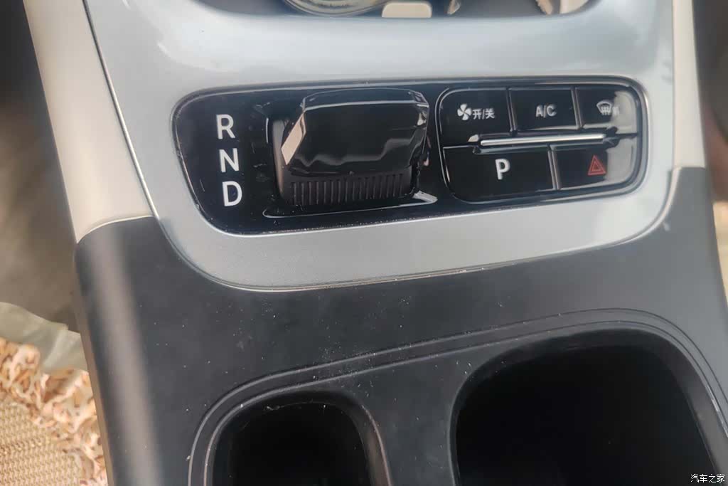 Geely Xingyuan, 2025 16