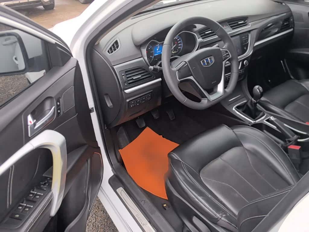 Geely Emgrand, 2017 16