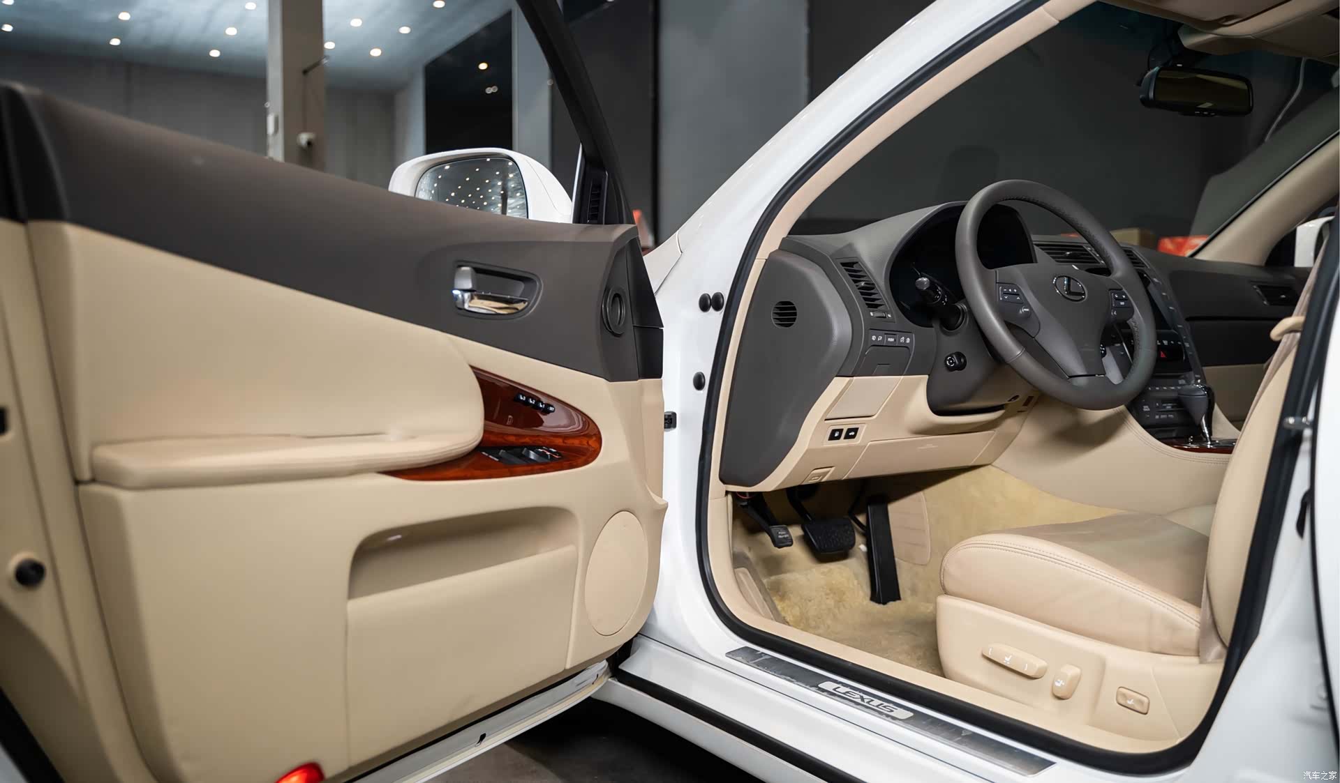 Lexus GS, 2008 9