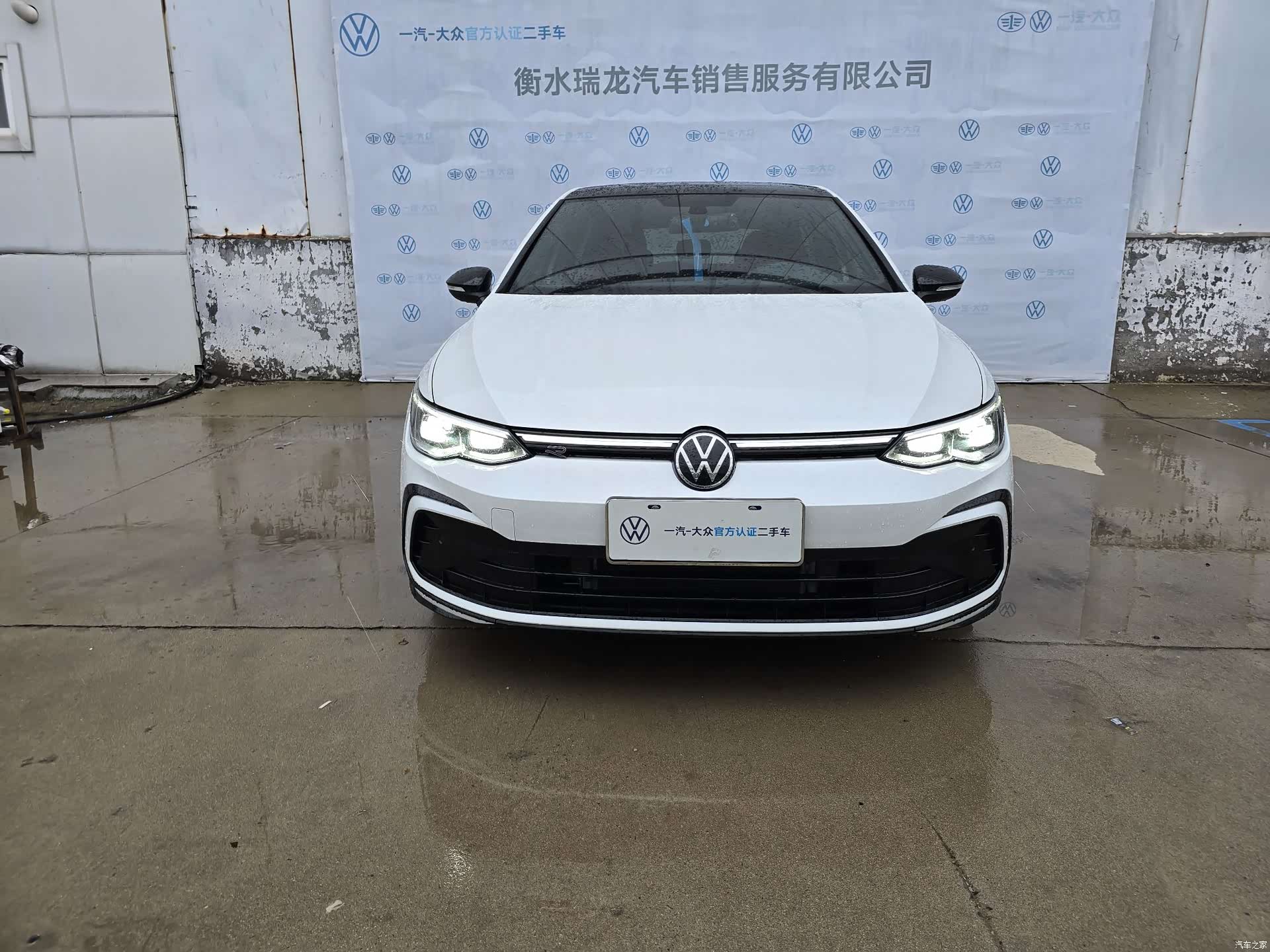 Volkswagen Golf, 2023 3