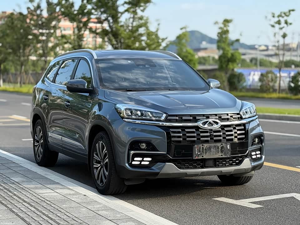 Chery Tiggo 8