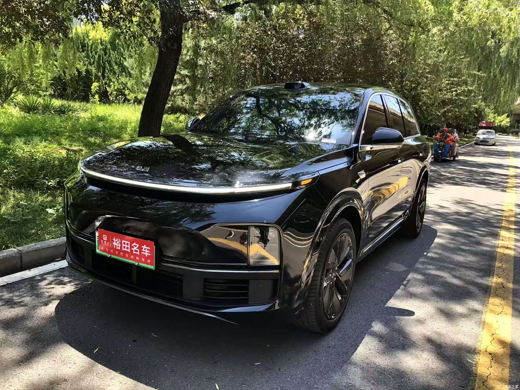 Li Auto L8, 2025 1