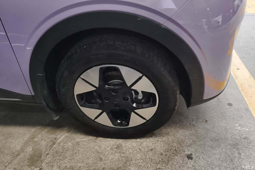 Geely Xingyuan, 2025 6