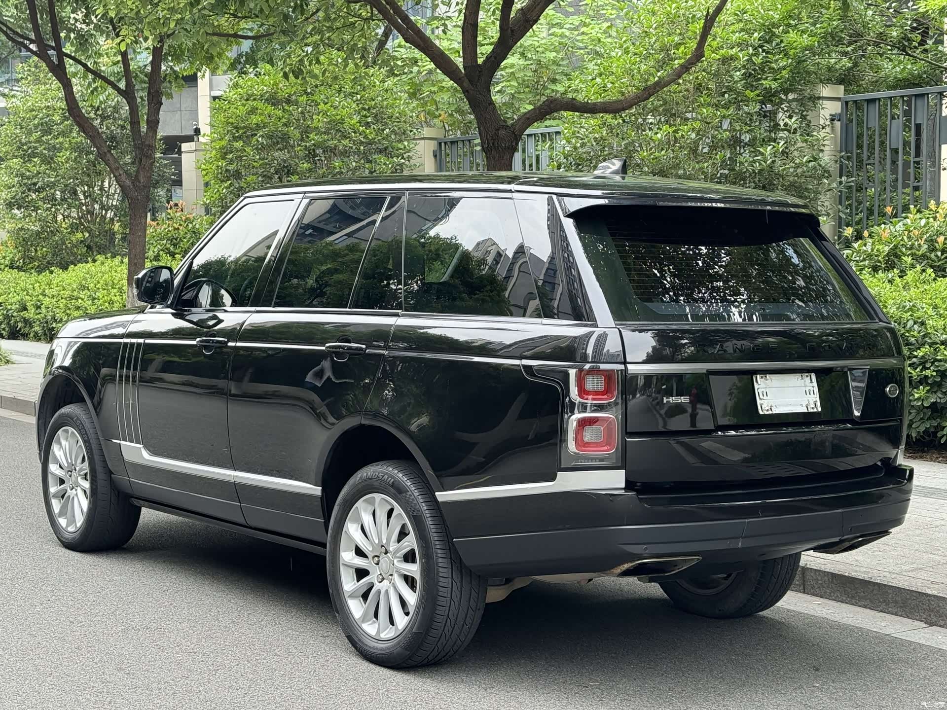 Land Rover Range Rover, 2018 все фото