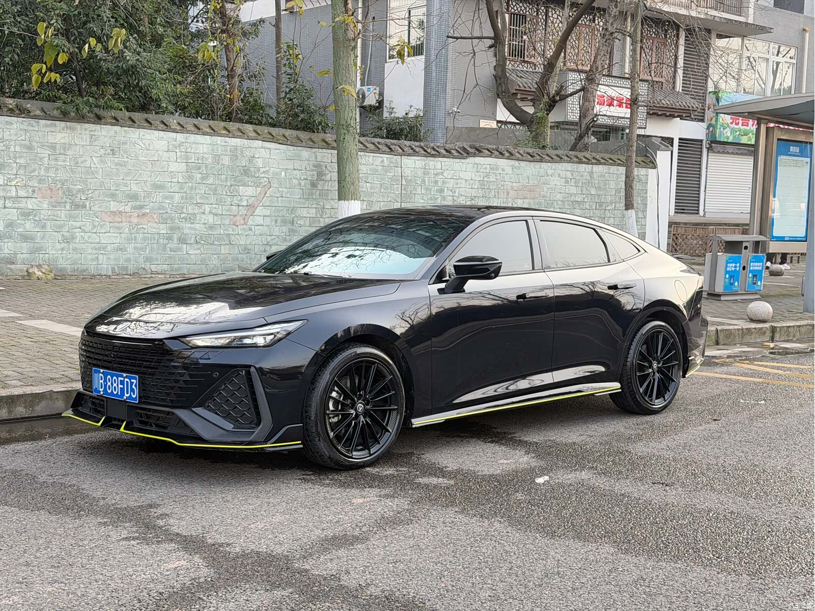 Changan UNI-V