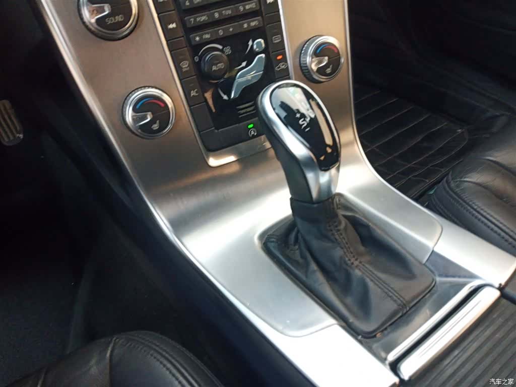 Volvo S60, 2014 11