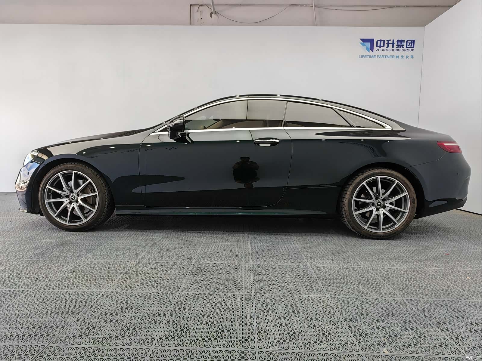 Mercedes-Benz E-Class, 2023 7