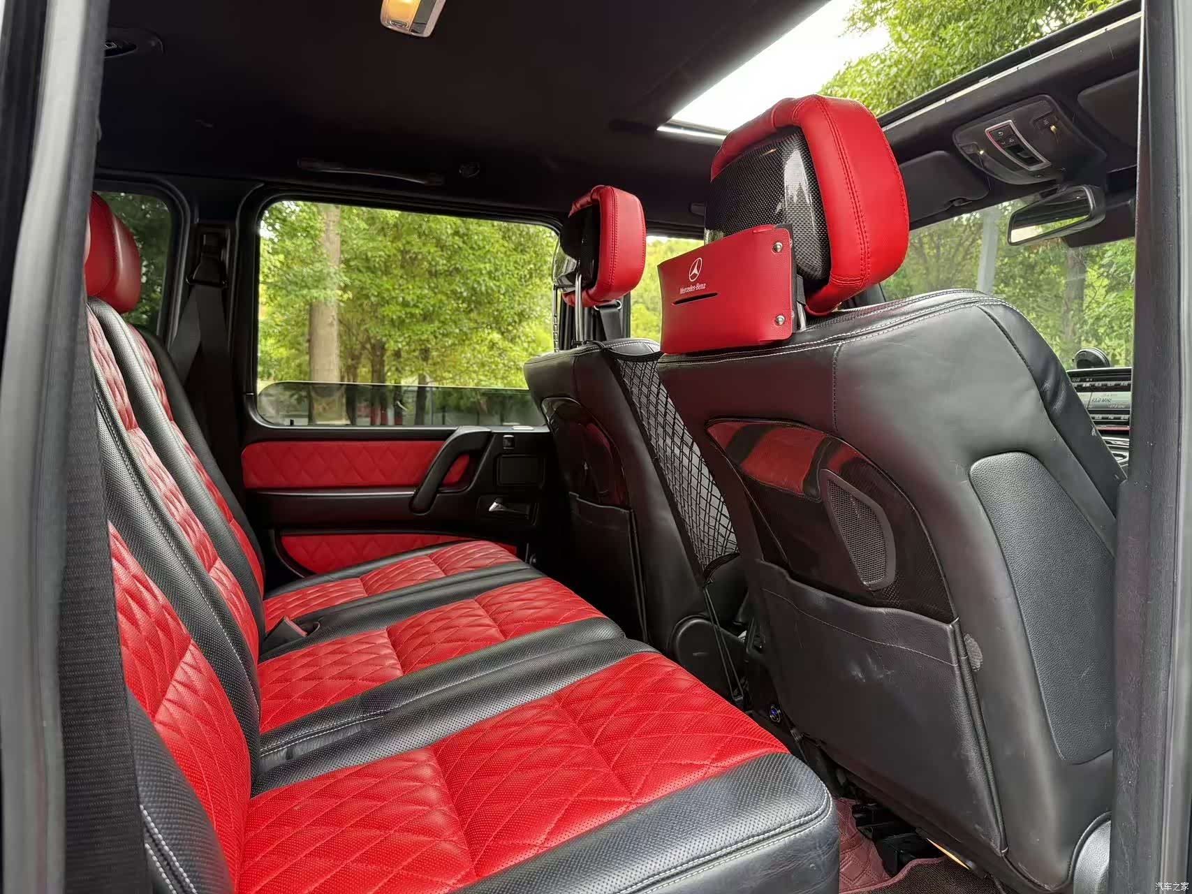 Mercedes-Benz G-Class, 2016 13