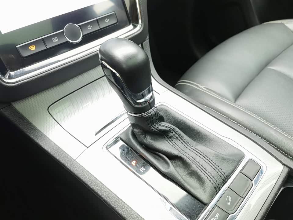 Roewe RX5 Roewe RX5
