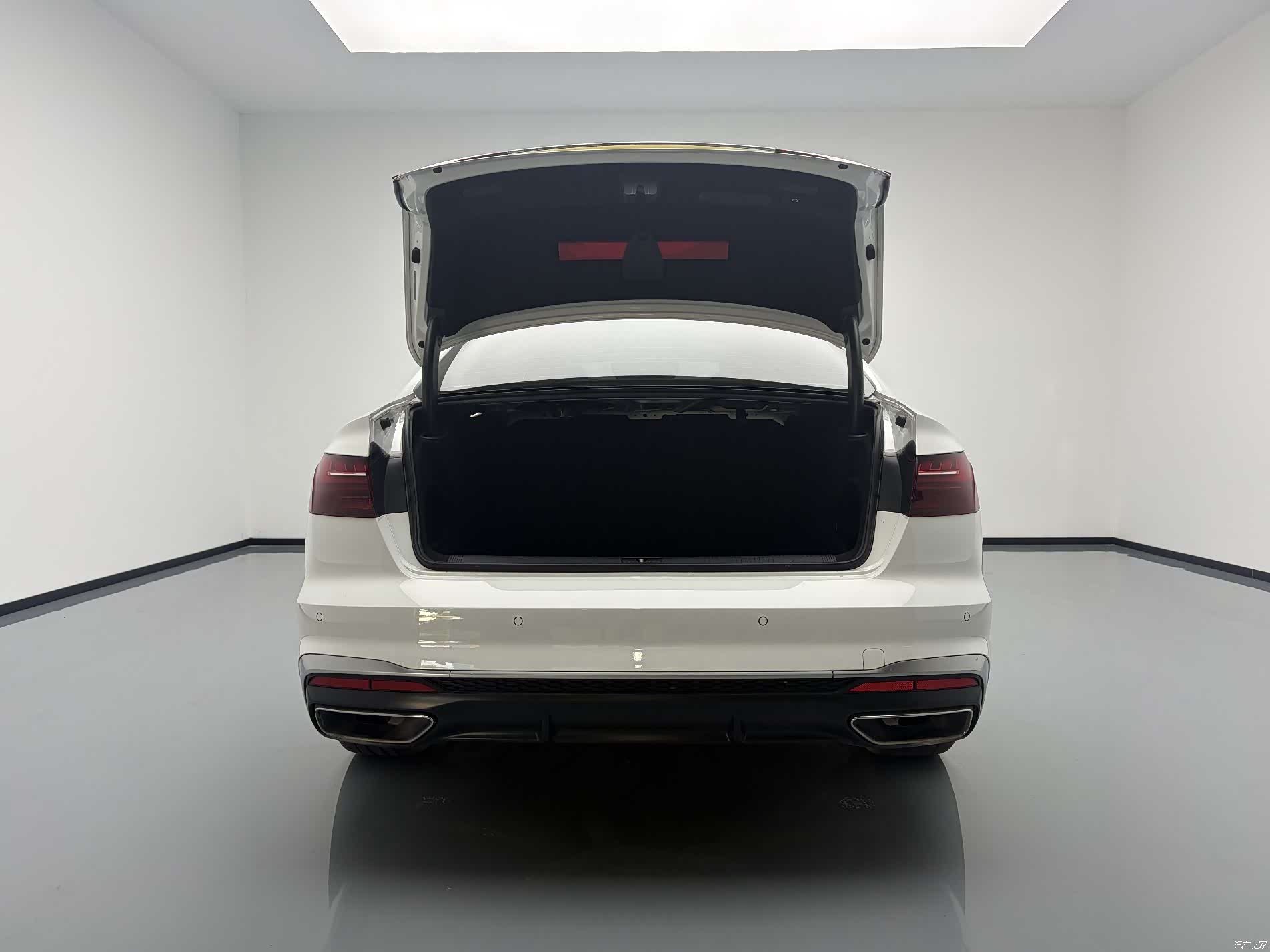 Audi A4L, 2021 19