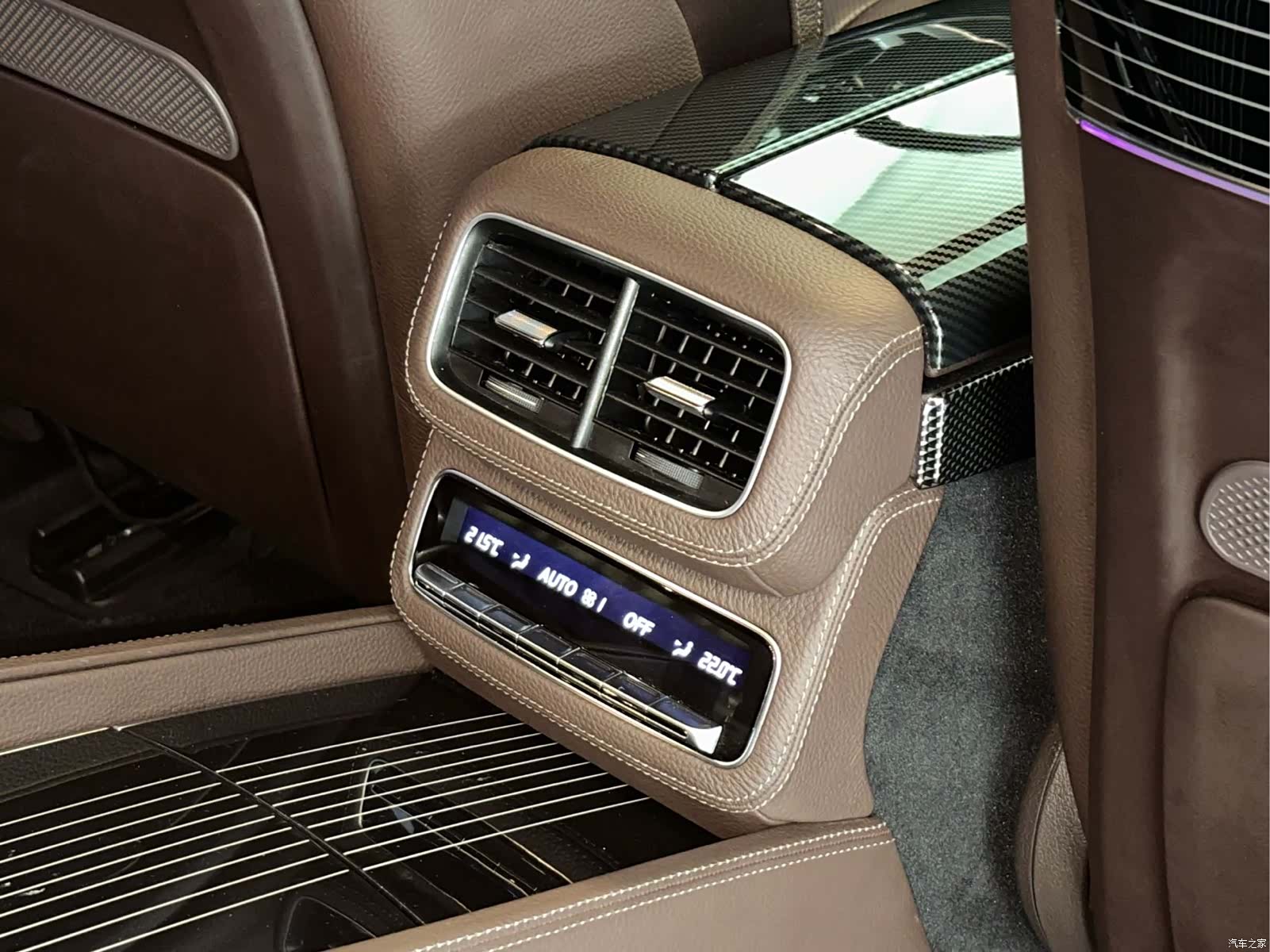 Mercedes-Benz GLS, 2022 13