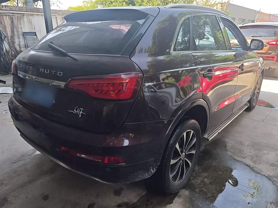 Zotye SR7 Zotye SR7