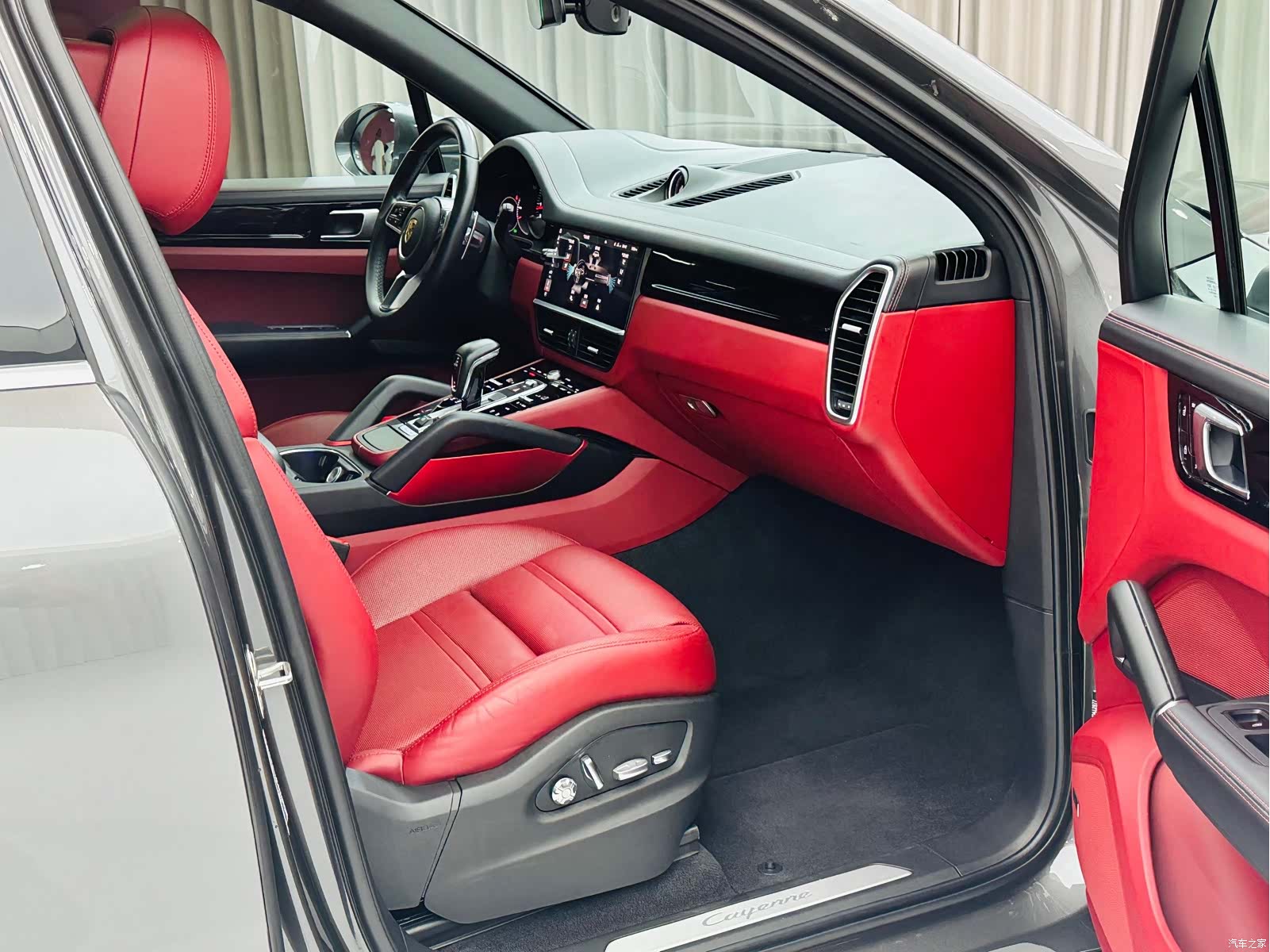 Porsche Cayenne, 2021 28