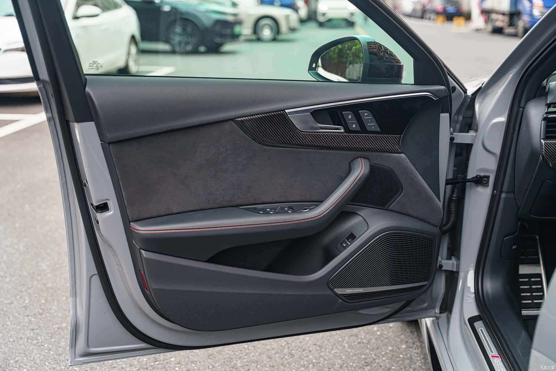 Audi RS4, 2023 7
