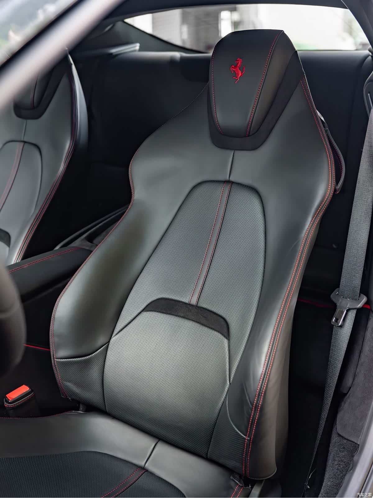 Ferrari Roma, 2023 9