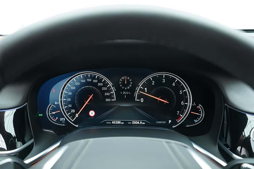 BMW 7 Series, 2019 все фото