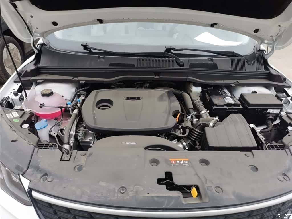 Geely Coolray, 2026 20