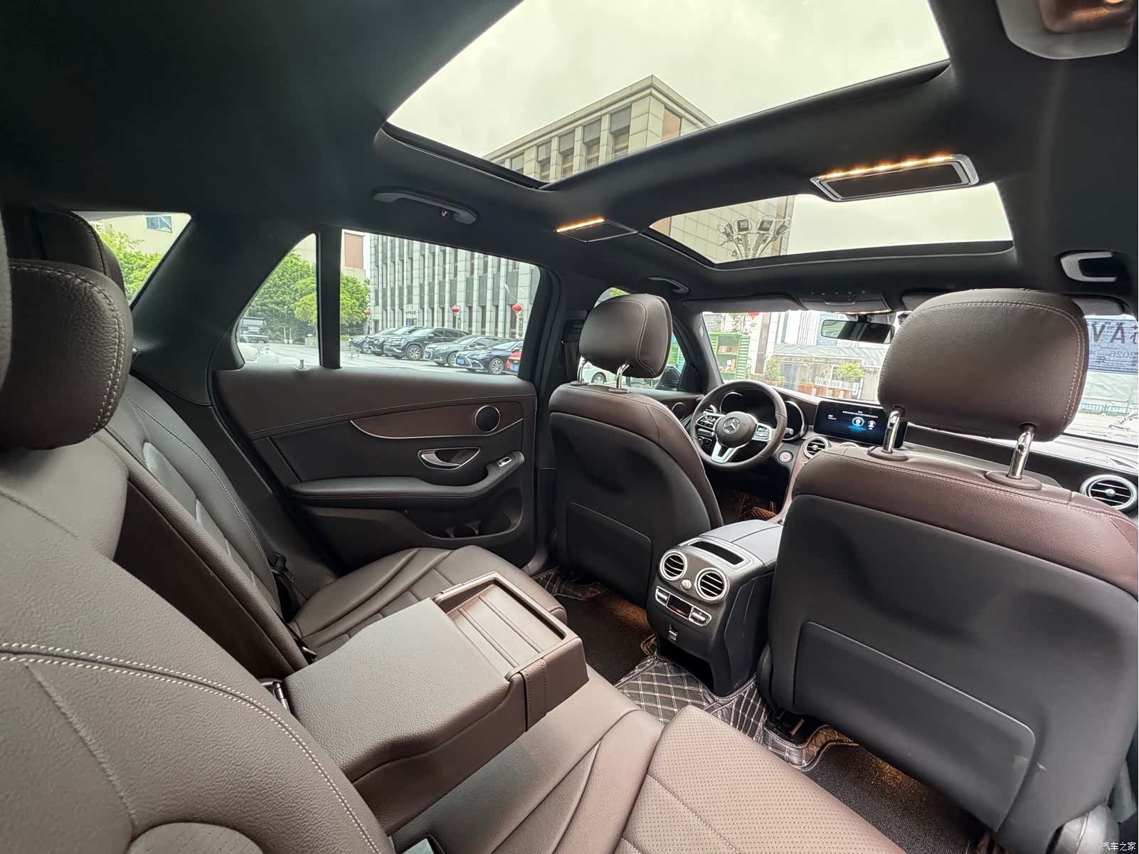 Mercedes-Benz GLC, 2023 18