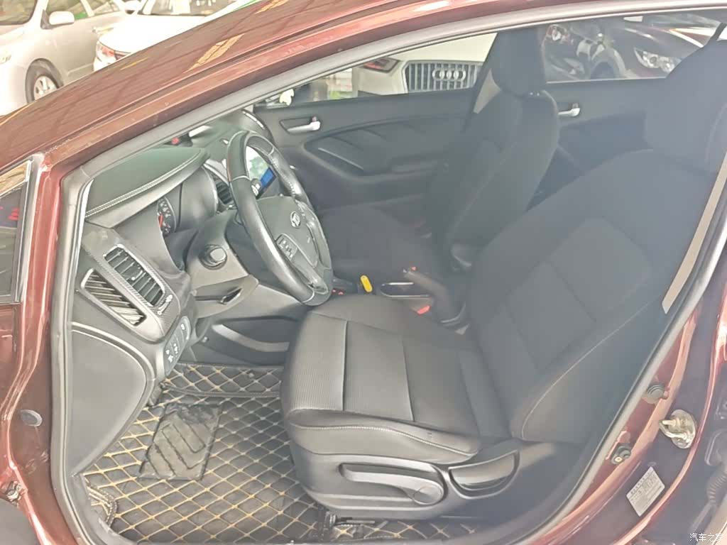 Kia K3, 2016 15