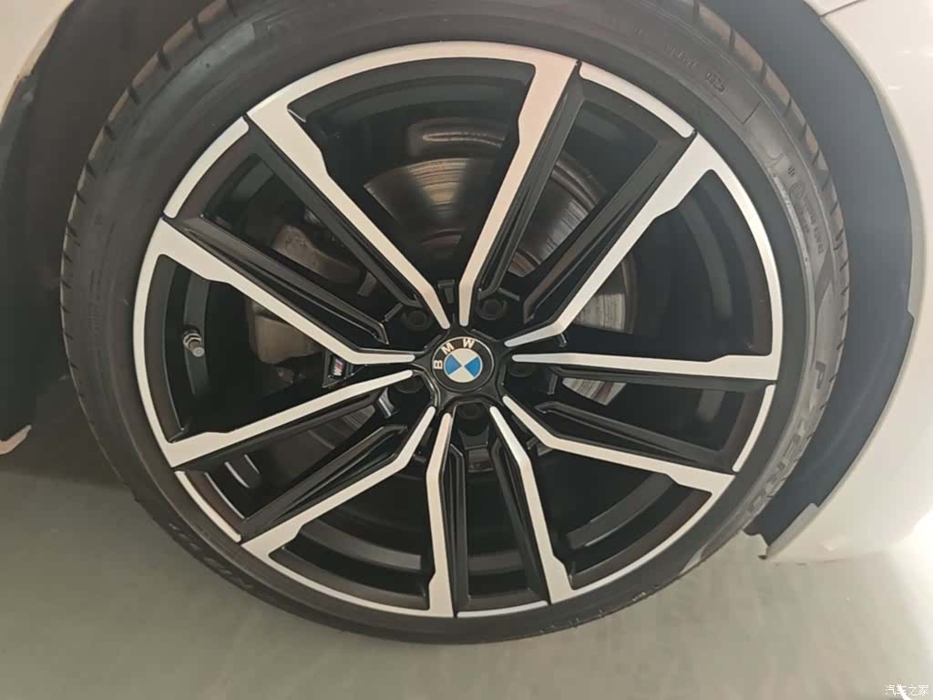 BMW 4 Series, 2024 14