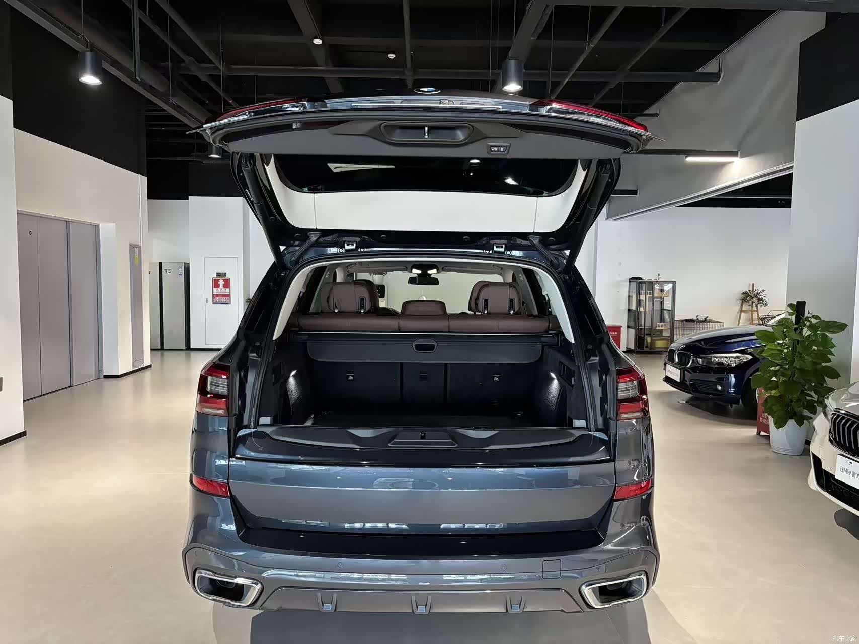 BMW X5, 2022 6