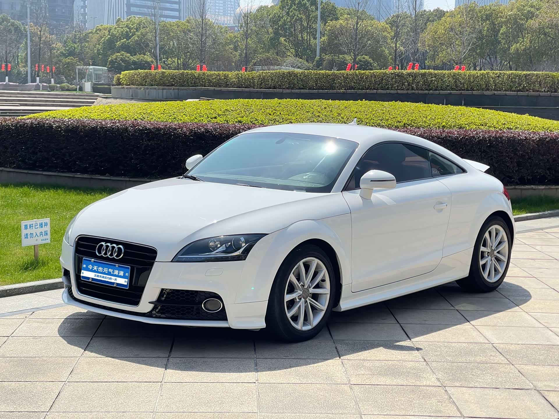Audi TT, 2014 1