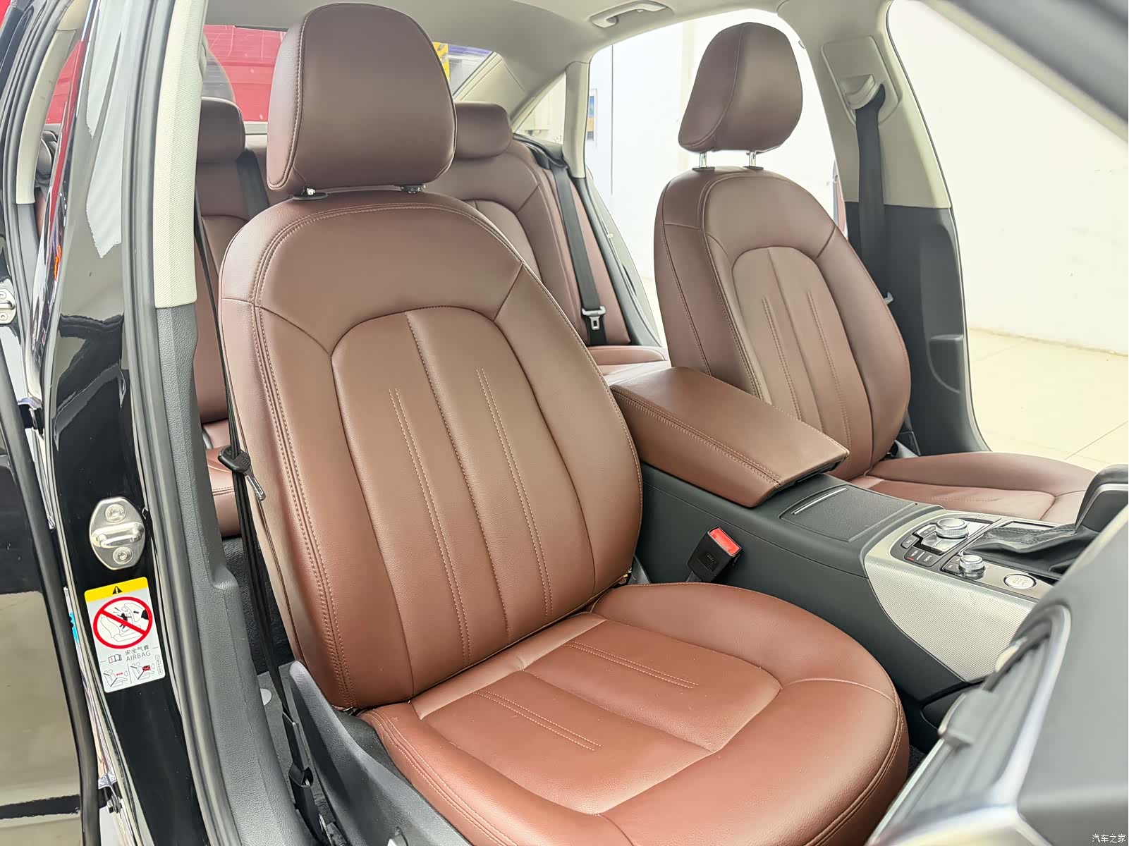 Audi A6L, 2016 15