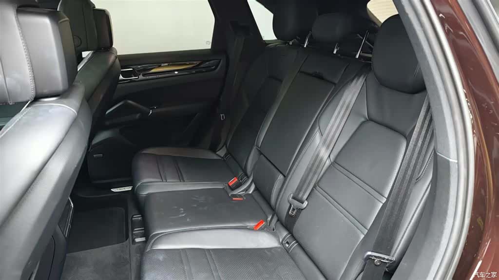 Porsche Cayenne, 2019 13