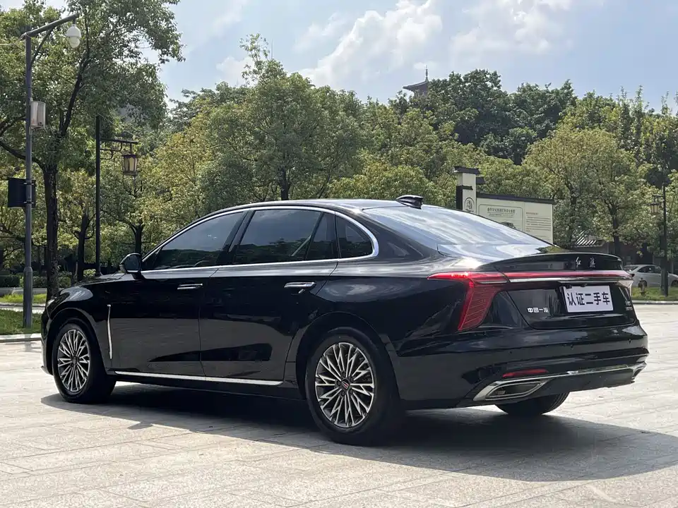 Hongqi H5