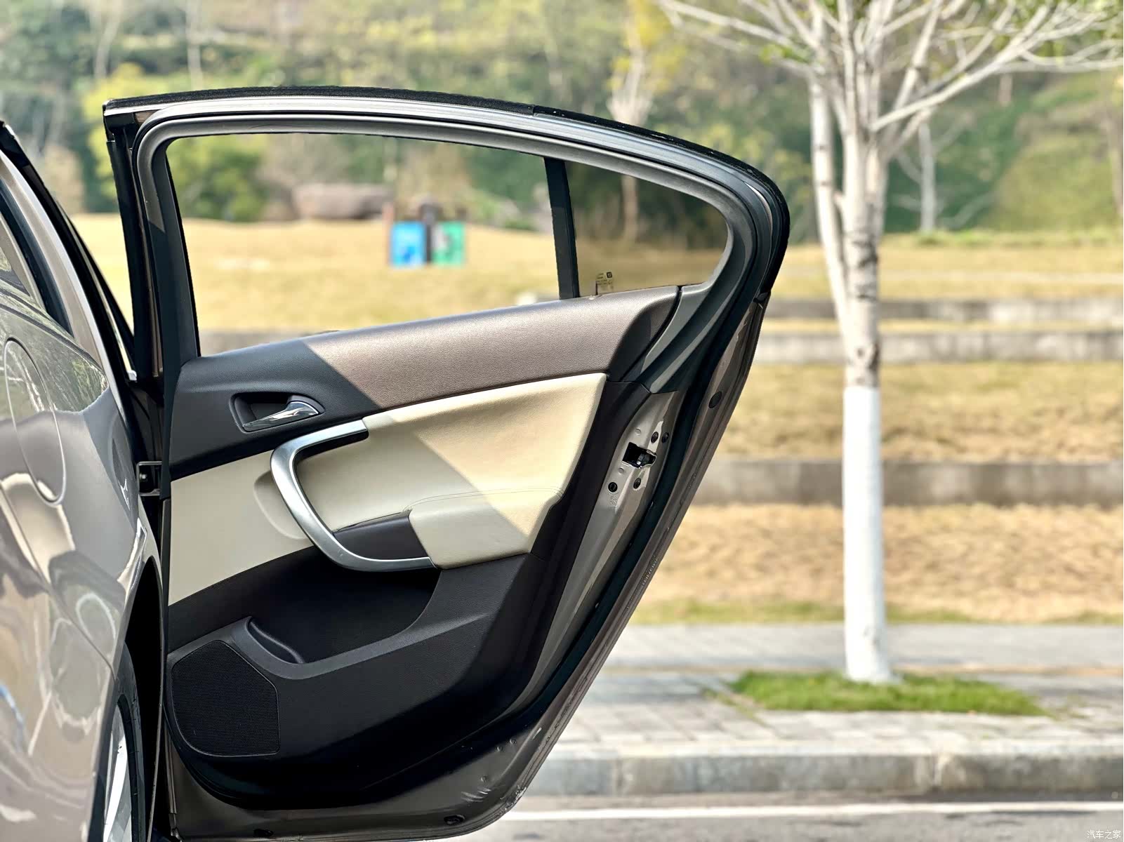 Buick Regal, 2011 32