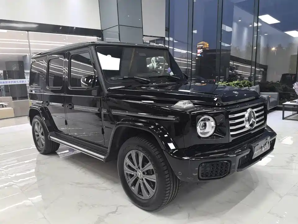 Mercedes-Benz G-class
