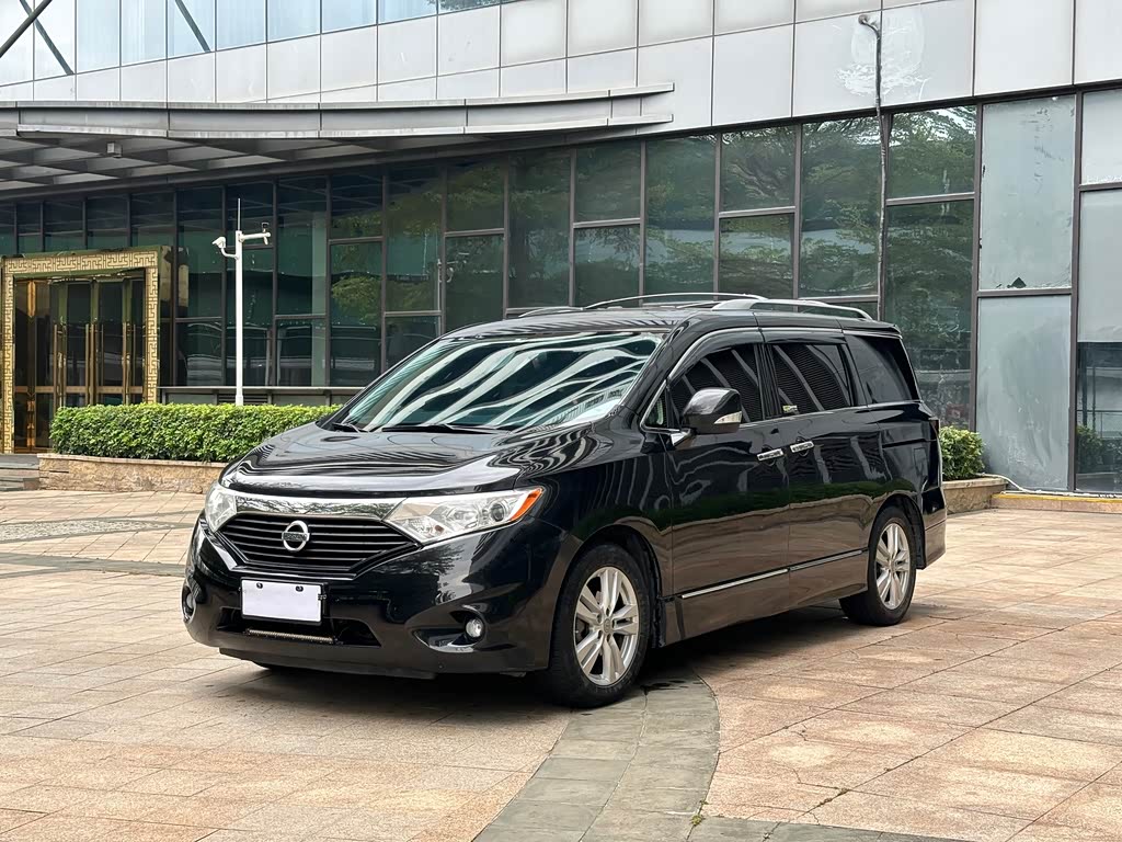 Nissan Quest