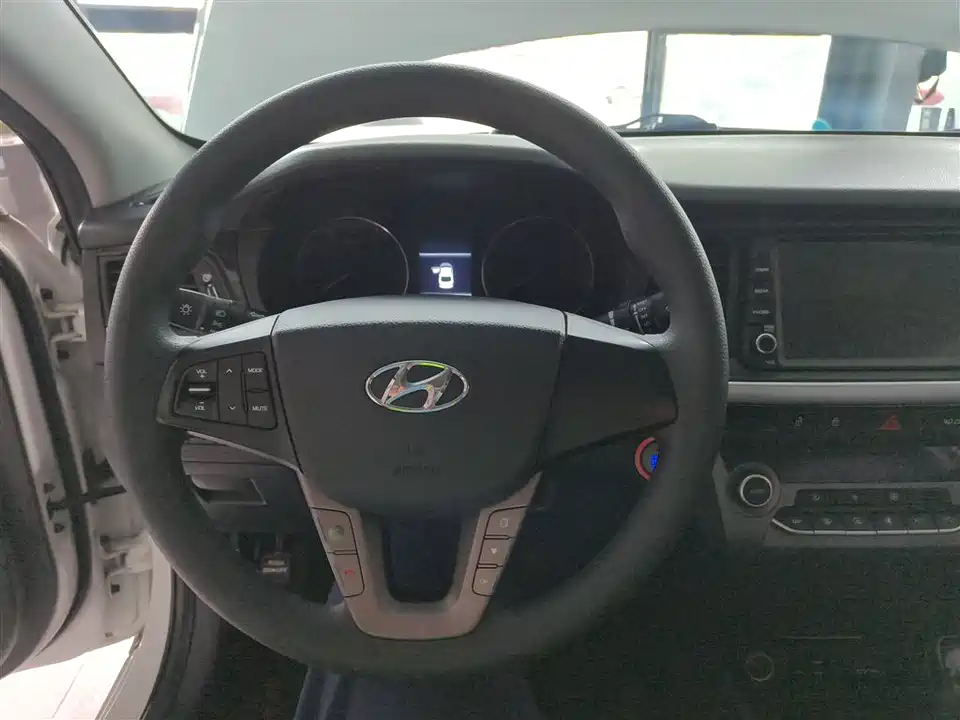 Hyundai Name picture