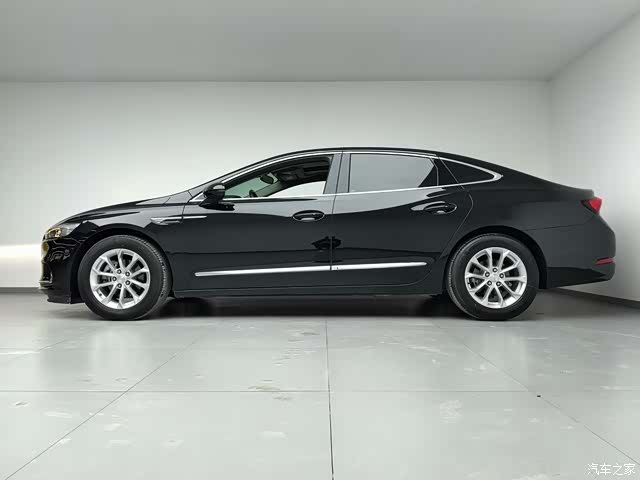 Buick LaCrosse, 2022 4