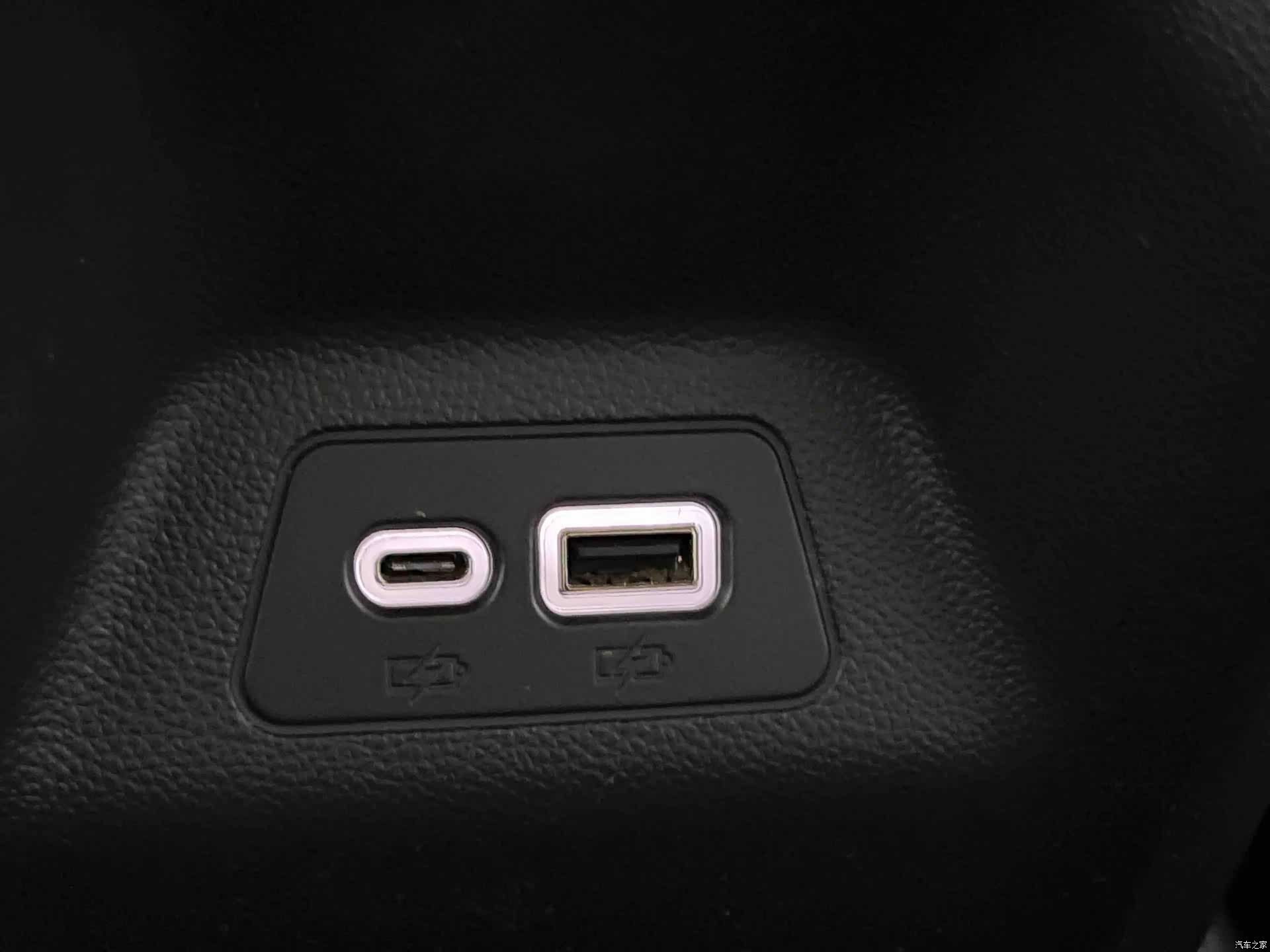 Buick Envision Plus, 2021 32