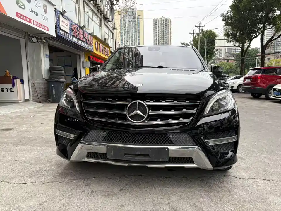 Mercedes-Benz M class